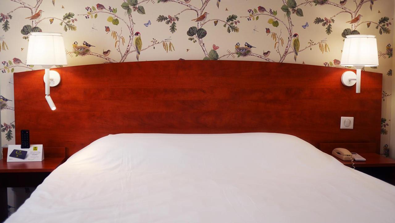 Hotel Logis Saint Louis La Suze-sur-Sarthe Zewnętrze zdjęcie