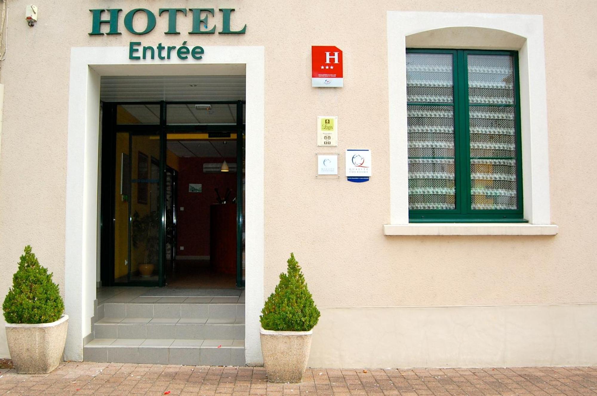 Hotel Logis Saint Louis La Suze-sur-Sarthe Zewnętrze zdjęcie